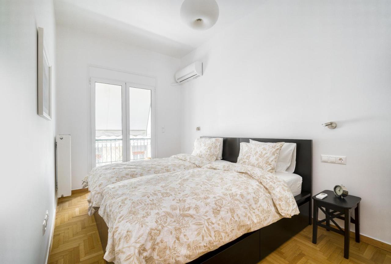 Stylish, Sunny New 2 Bedroom, Prime *
