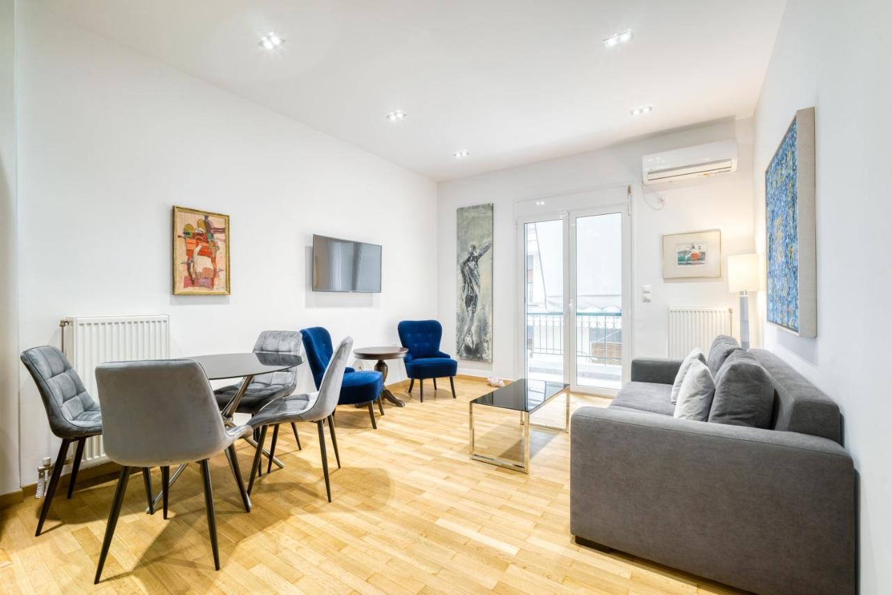 Stylish, Sunny New 2 Bedroom, Prime *